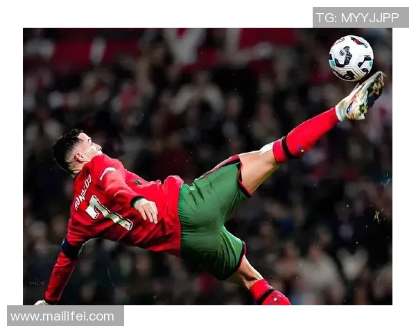 全球最顶尖足球巨星的非凡成就与传奇故事解析